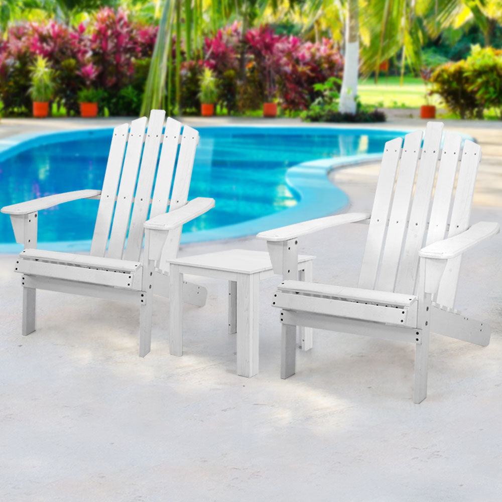 White wooden 2024 beach chairs