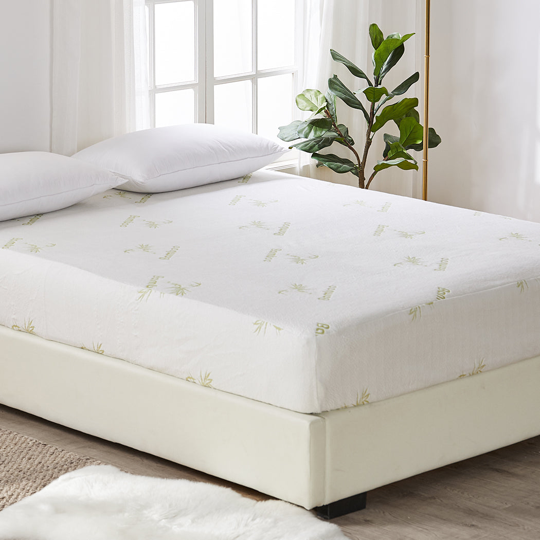 Single DreamZ Mattress Protector Topper 70%