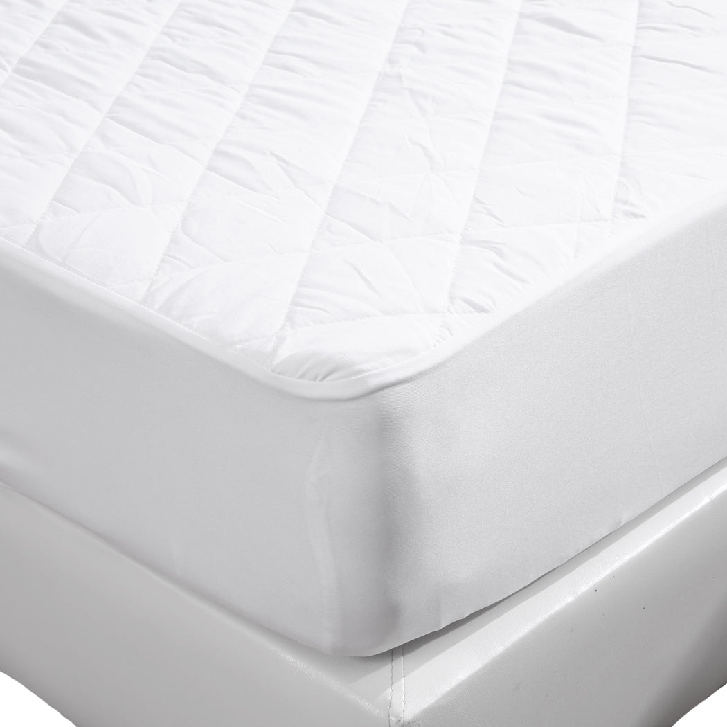 Queen DreamZ Fully Fitted Waterproof Microfiber Mattress Protector