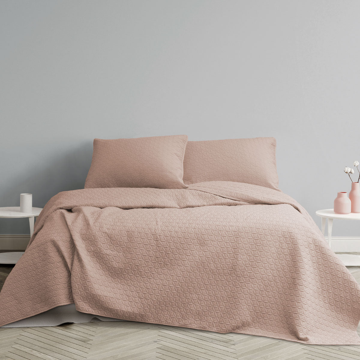 QUEEN 3-Piece Quilted Coverlet Set - Powder Pink